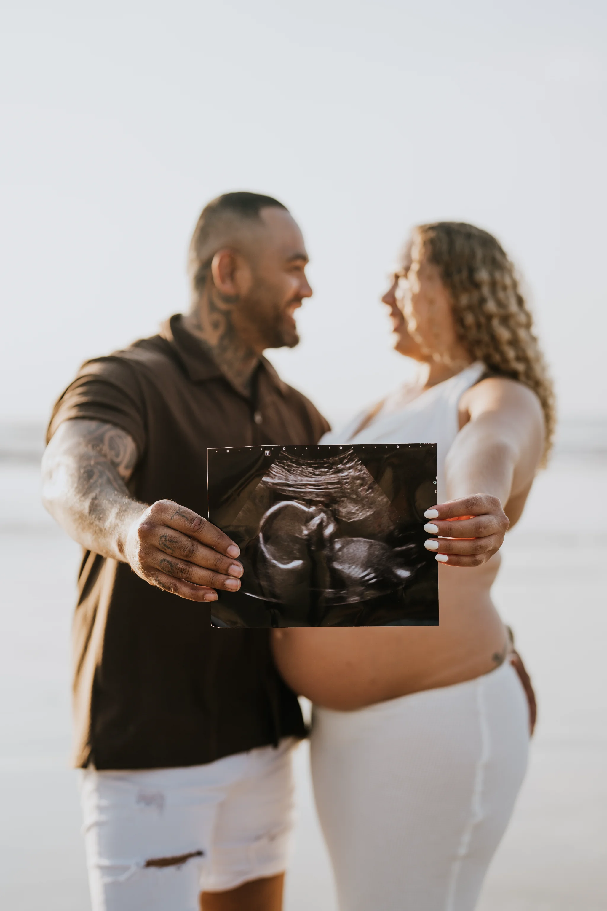 Maternity At Muaya Beach